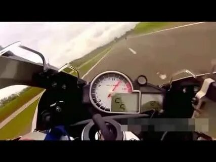 Мотоцикл 300 километров в час