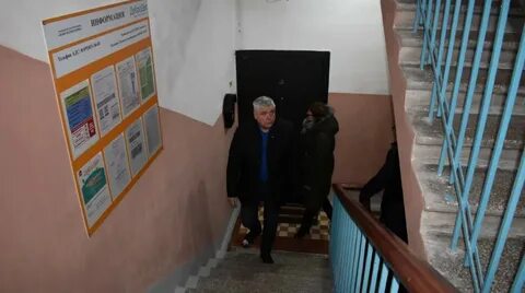 Под 8