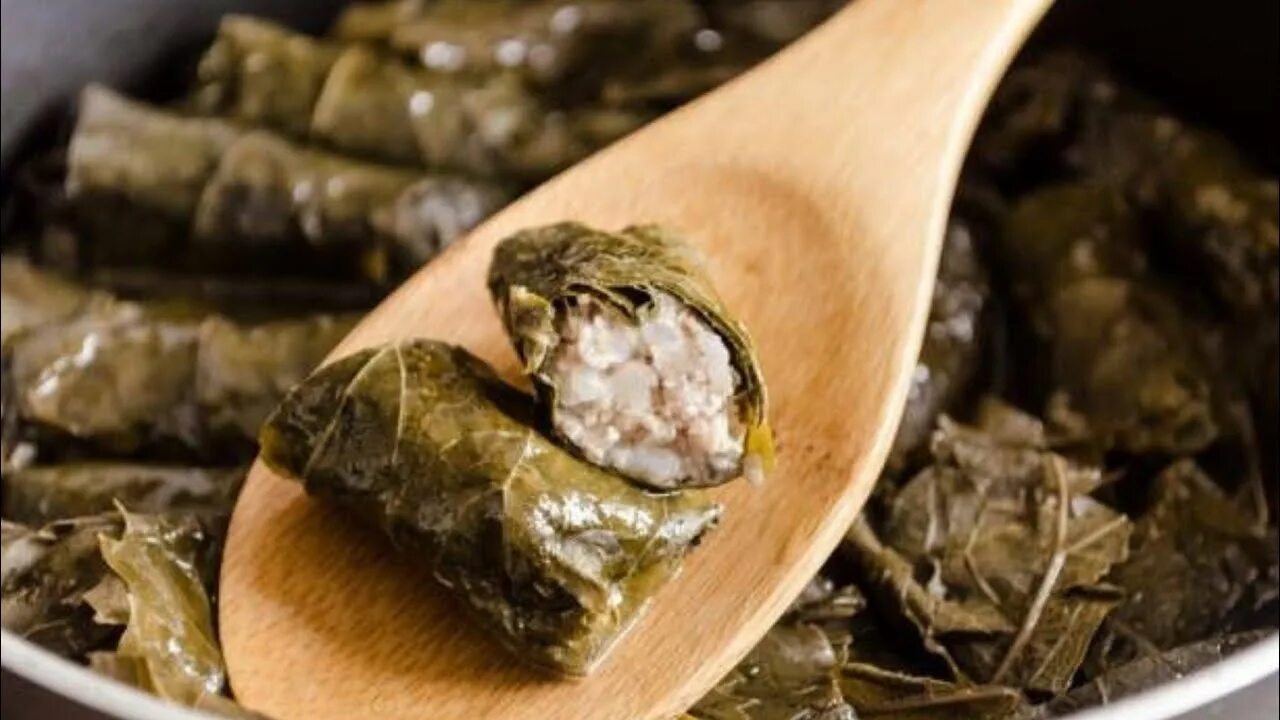 Долма рецепт сталика ханкишиева. Эчмиадзинская долма. Долма армянская в виноградных листьях. Долма рецепт сталика ханкишиева. Голубцы по узбекски.