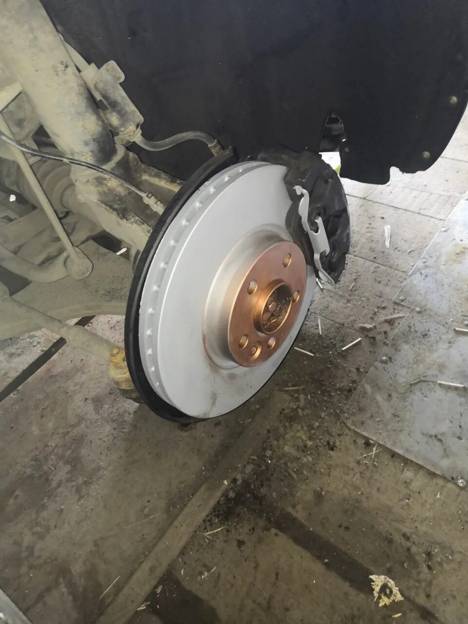 Задние дисковые тормоза на рено логан 2. Тормозной передний шланг srt8 wk2. Дисковые тормоза логан. Тормозной диск от mk4 mk5. Febi 23545 диск тормозной 2шт.