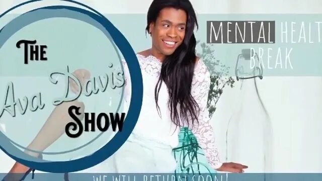 What does she like worksheet. What is he doing или does. What do you usually do at the weekend. What does it look like what is it like. What did you do work.