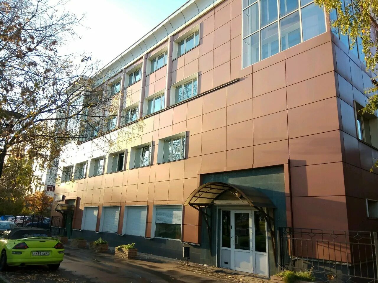 лес фитнес. ялтинская 4. д. щелковская, щёлковское шоссе, 13. щелковское шоссе 13.