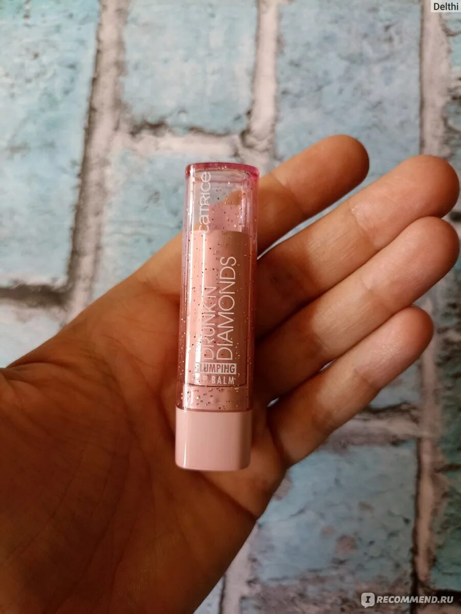Catrice drunk n diamonds plumping lip balm. Catrice drunk n diamonds plumping lip balm. Тинт голден роуз glow kiss. Бальзам для губ drunk'n diamonds plumping lip balm. Catrice, бальзам-плампер для губ drunk'n diamonds plumping lip balm.