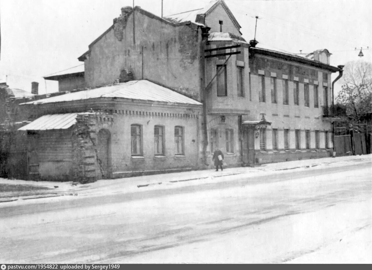 Ул герцена 3в. Старый дом на герцена. ул герцена в дом со львами м.