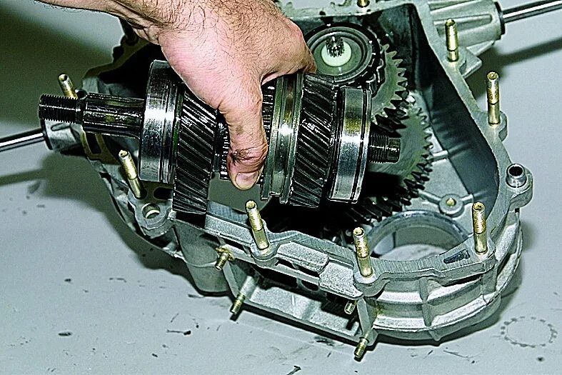 Шевроле нива ваз 2121 нива. Разборки 21213. Подшипник вторичного вала кпп нива. Коробка кпп нива 21213. Авторазборка ваз 2121 нива.