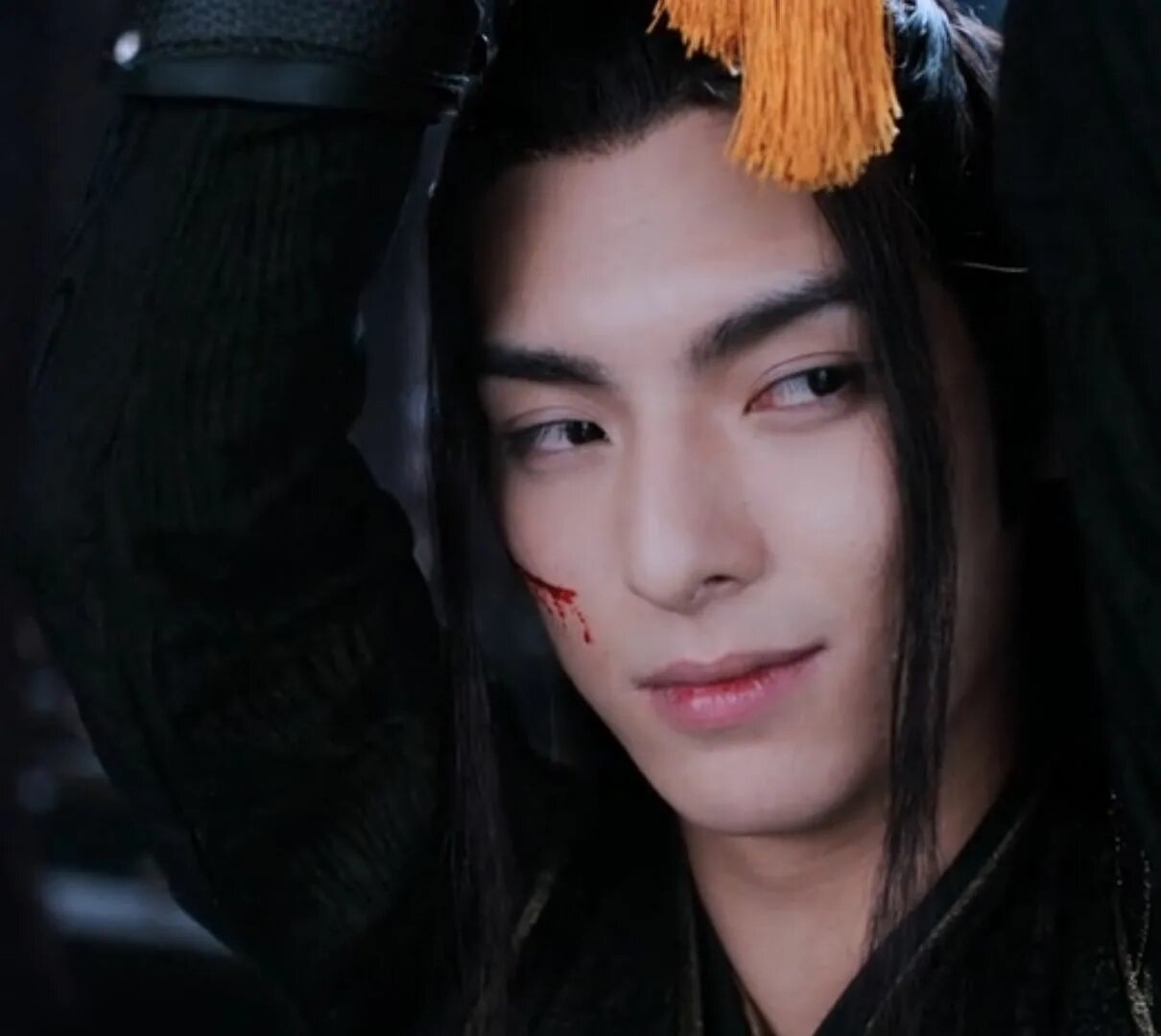 The untamed wei wuxian. Сяо чжань. Яо вэй. Weimin yong medical. Цинь мэн рудн.