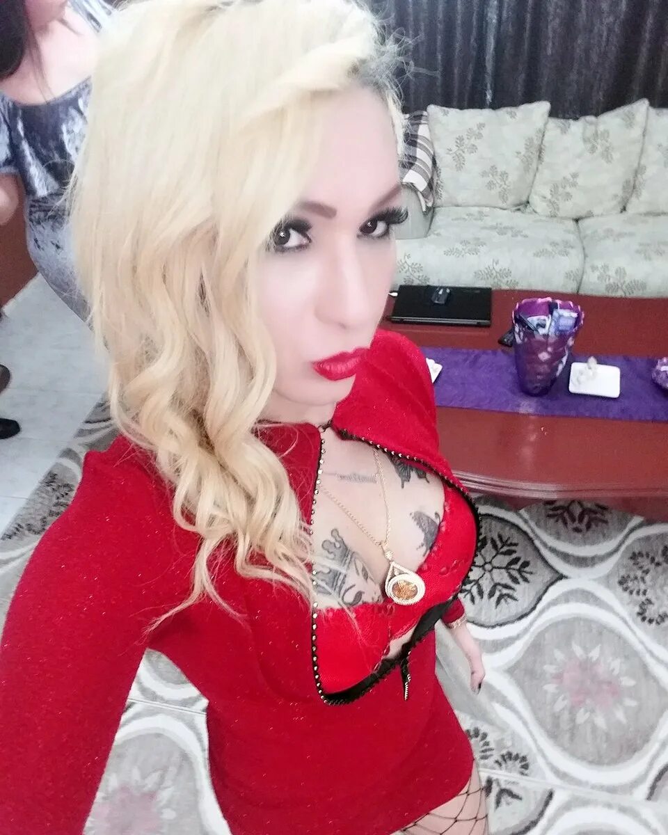 Травести измир. Травести измир. Транс назли. Twitter travesti. Twitter travesti.