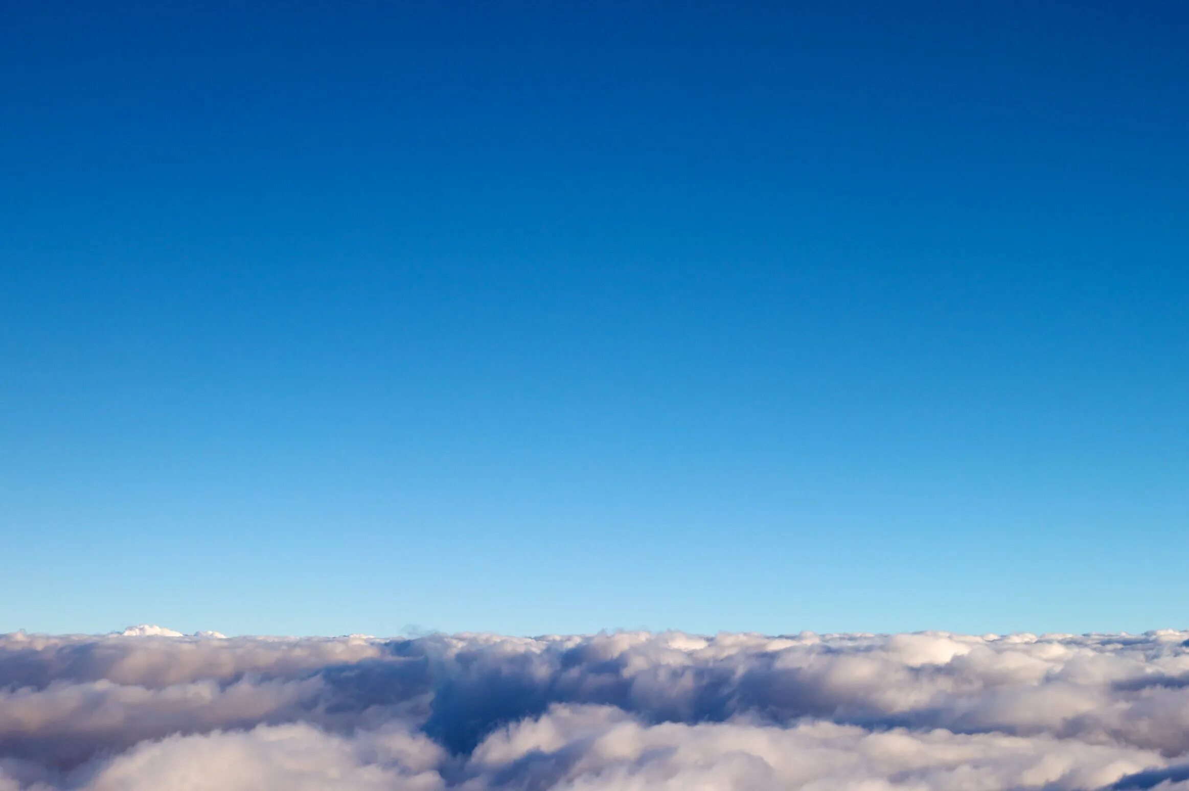 Голубое небо. Безоблачное небо. Голубое небо. Небо без облаков. Небо без облаков.