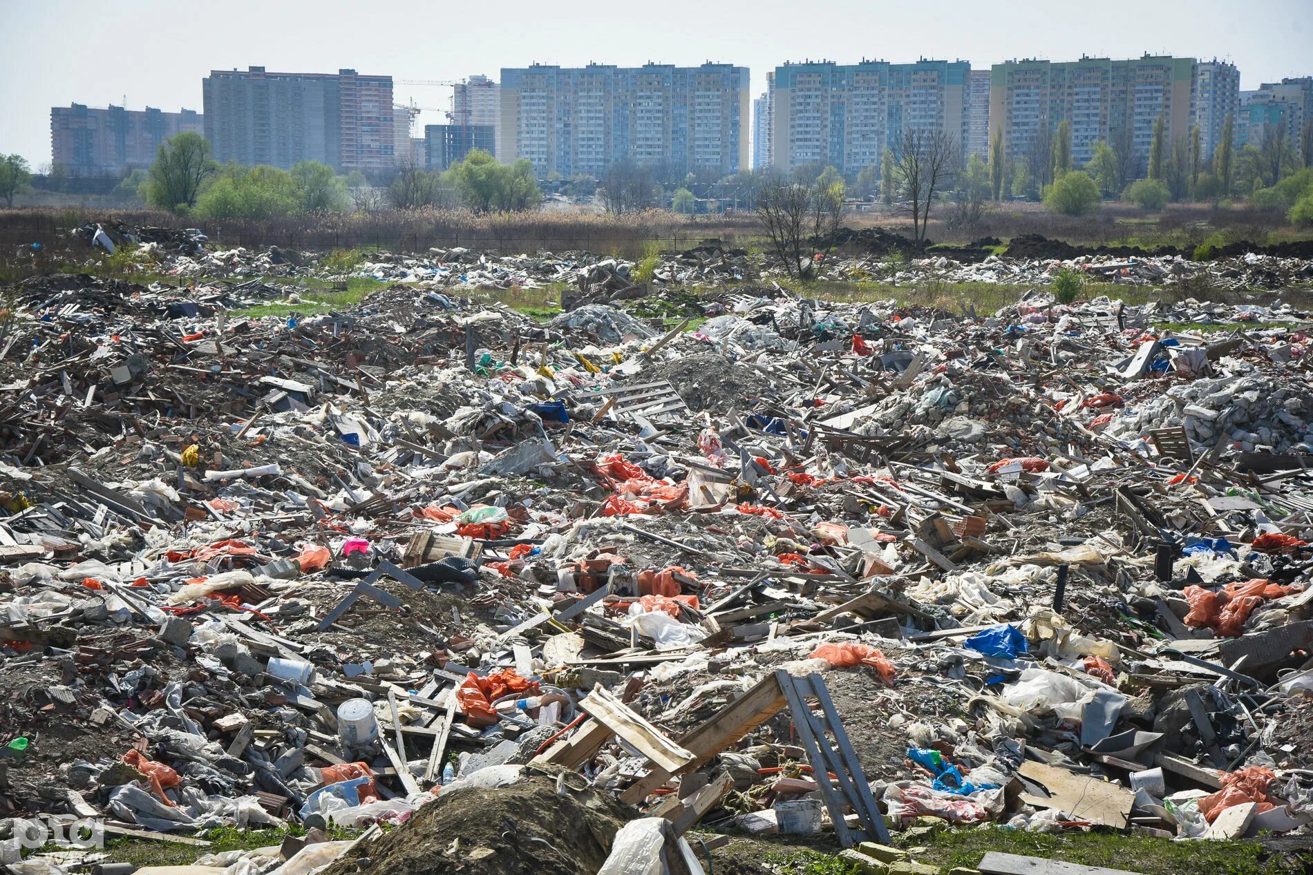 Тбо города. Мусорный полигон в Краснодаре. Мусорные полигоны в Краснодарском крае. Полигон свалка Краснодар. Отходы в городе.