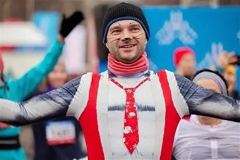 Зимний день спорта в лужниках. Зимний забег в Лужниках фотографии и видео. Зимний забег Московского спорта фото. День зимних видов спорта фото.