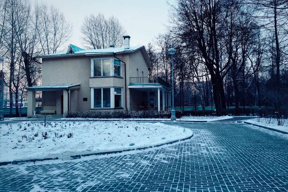 Дом музей академика королева. Дом музей королёва в москве. Дом-музей академика с. Дом музей академика с п королева. Музей сергея королева в москве.