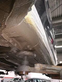 Заплатки на днище автомобиля