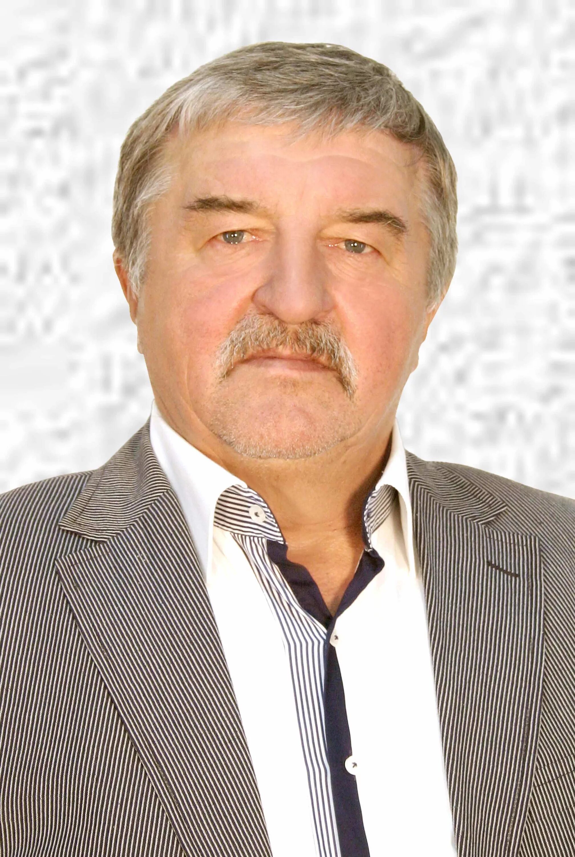 Руденко сергей владимирович евраз. Директор руденко. Директор руденко. Директор руденко. Руденко владимир викторович новосибирск.