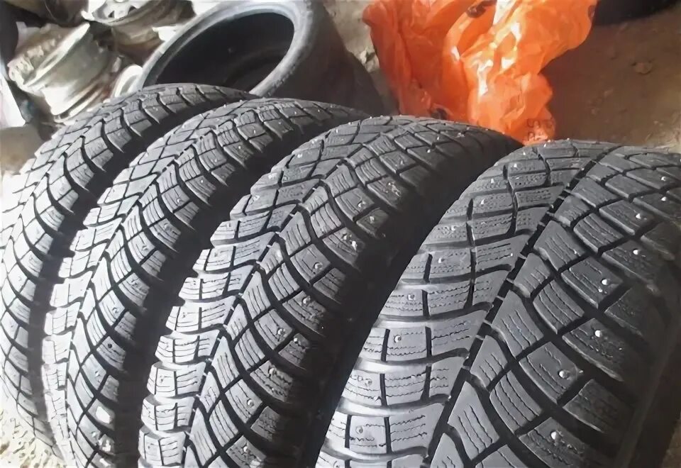 Автошина 205/75 r15 кама-515 шип. Шины 15 205 70 зима. 215/65r16 кама 515 ш 102q. Кама-515 205/75 r15 нива шевроле. 205 75 15 зима шипы.