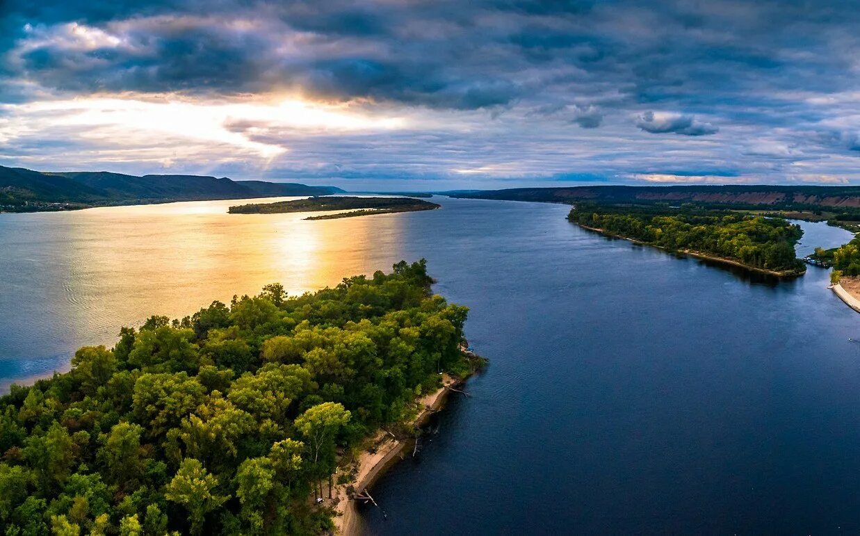 тверь река. низовье реки волги. акваторий волги. саратов развлечения волга. великие реки россии волга.