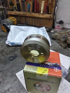 Шкив помпы нива