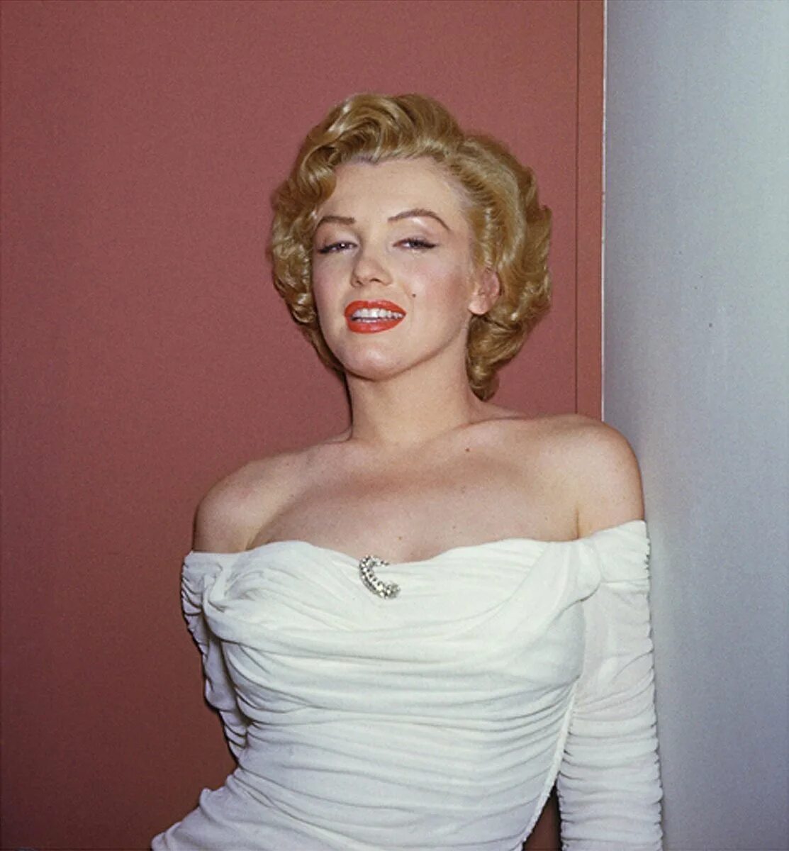 Личность мэрилин монро. Личность мэрилин монро. Мэрилин монро. Мерлин монро фотоссесии. Фотографии мерлин монро.