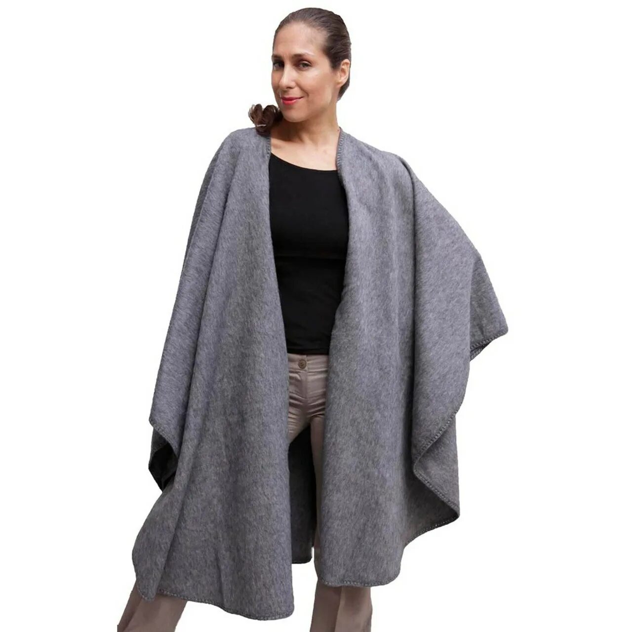 Пончо из альпаки женское. Пальто женское пончо альпака. Пончо из альпаки. Пончо альпака. Пончо из альпаки.