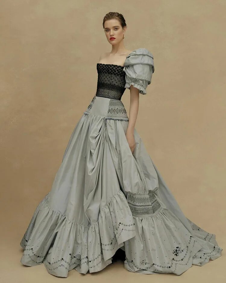 Couture me. Couture me