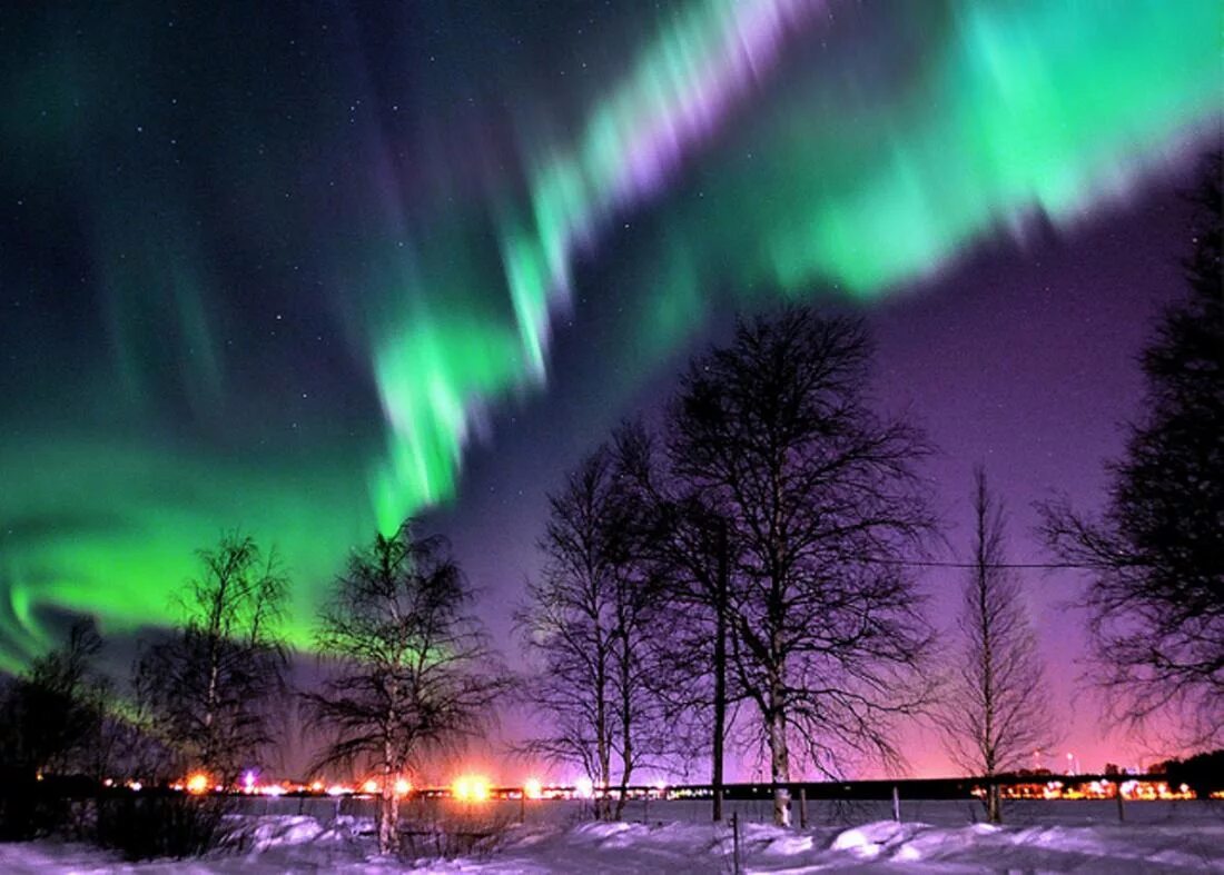 Сияние молнии. Атмосферное явление полярное сияние. Сияние молнии. Вспышка молнии без фона. Полярное сияние явление природы.