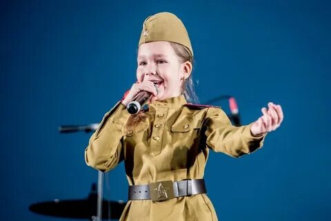 Участник выступать