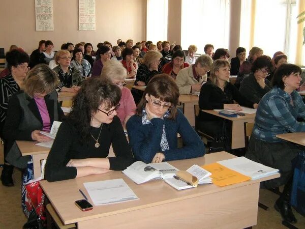 Педагоги школы 32. Школа 30 уссурийск. Педагоги школы 32. Моу сош 33 энгельс. 18 школа энгельс учителя.