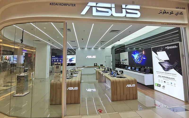 Авторизованный центр асус. Асус стор. ASUS Center ультелита. Асус стор АС 100. Power Outlet ASUS.