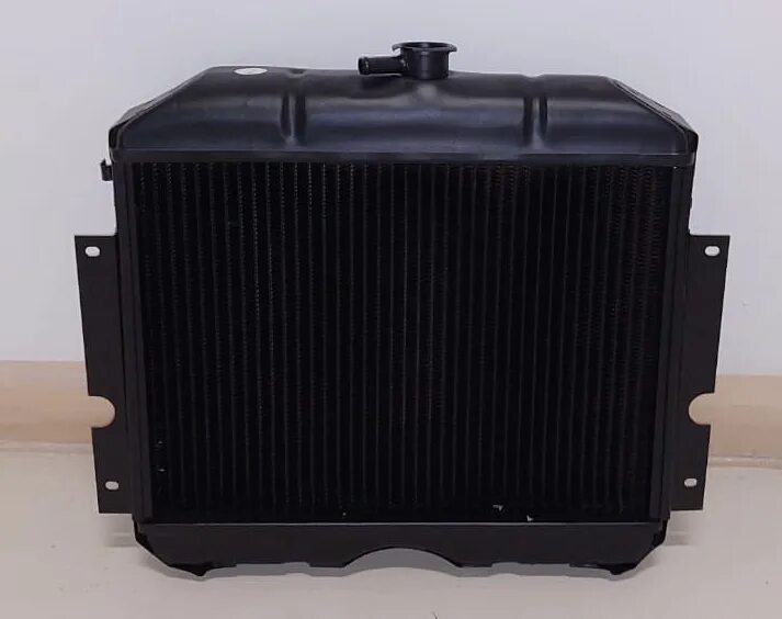 Радиатор газ 31029-1301010. Радиатор охлаждения газ 31029. Медн. Радиатор газ 31029. Радиатор газ 31029.