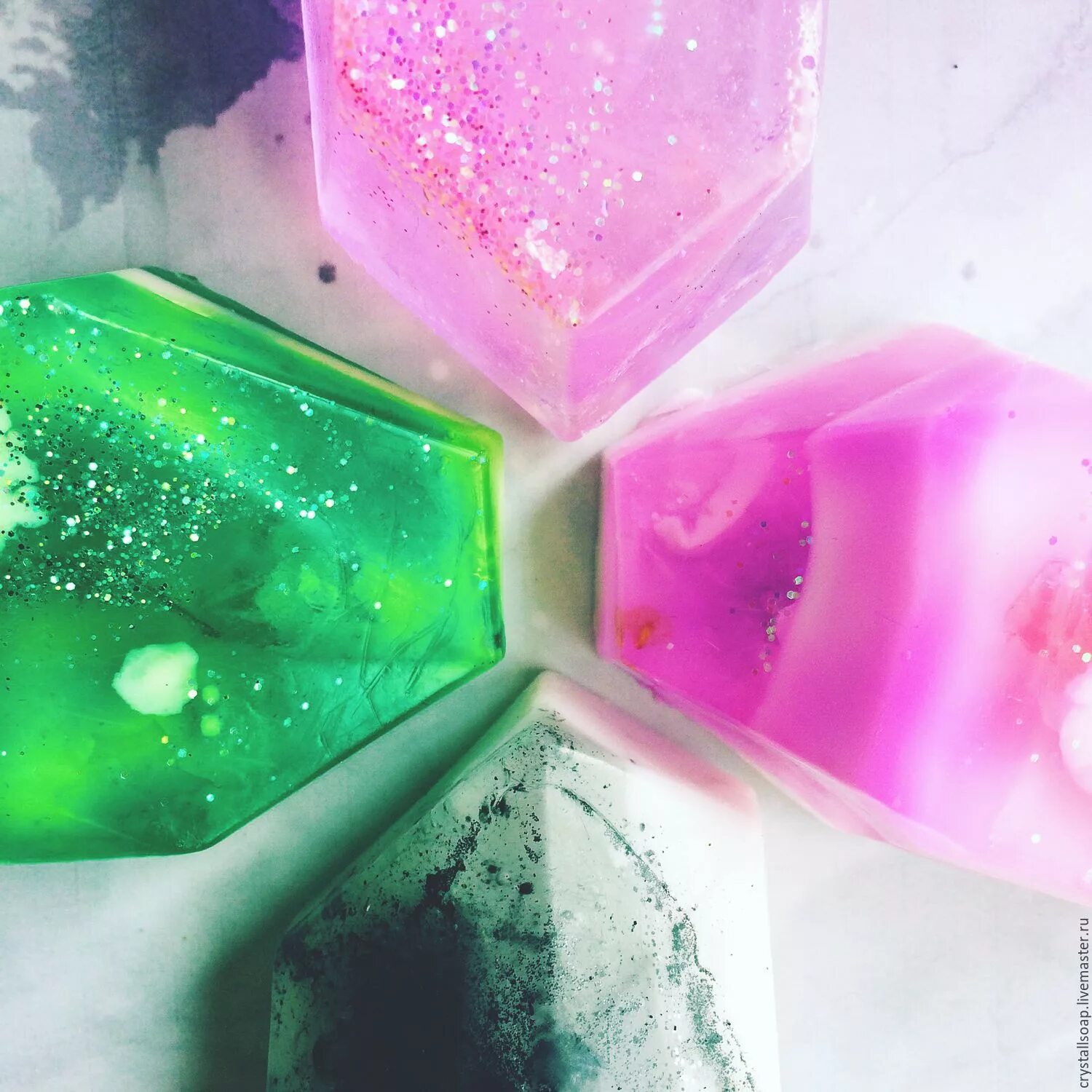 Мыльный камень. Форма для мыла кристалл. Мыло кристалл. Кристалл из мыла. Камни из мыла.