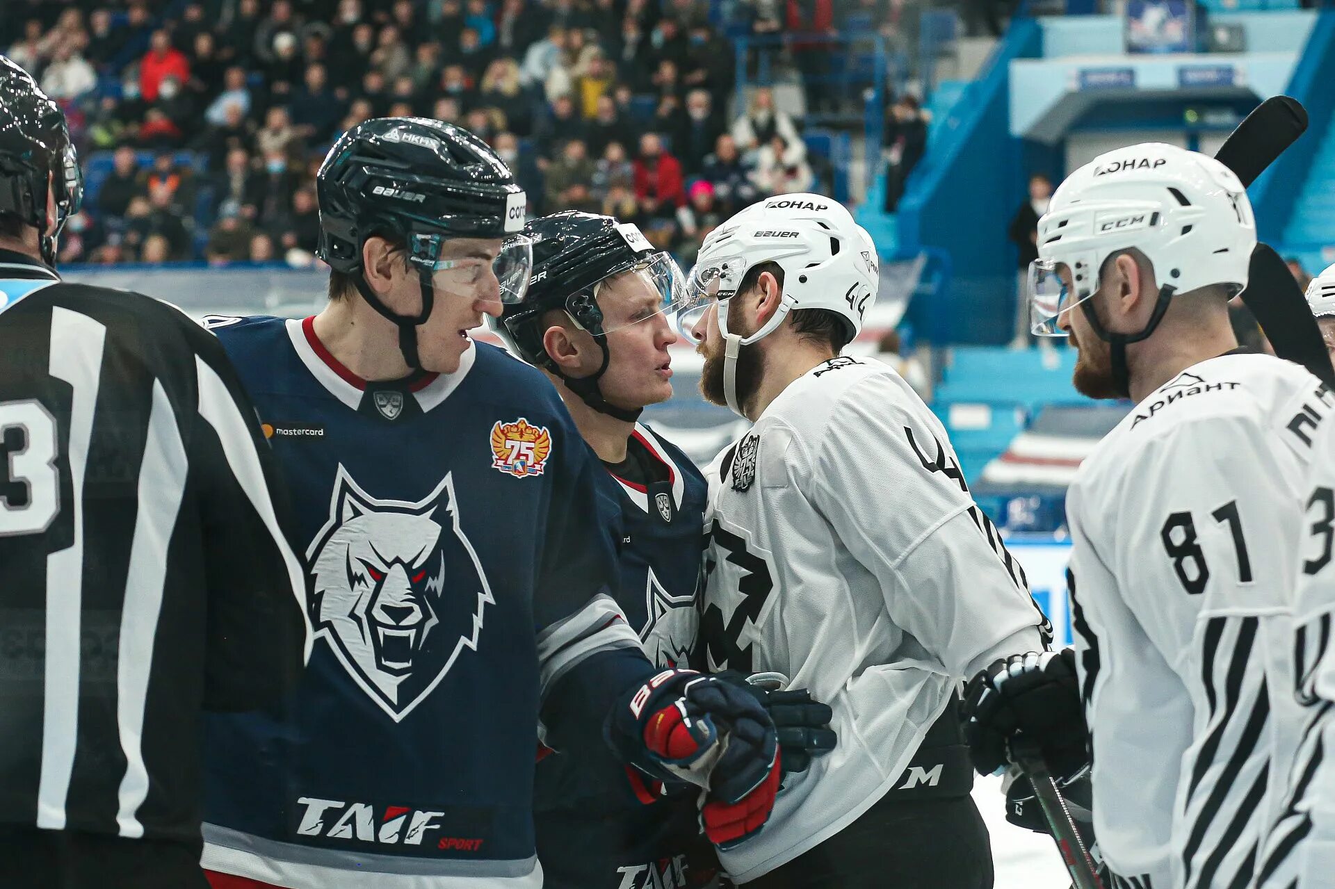 "трактор" (челябинск) – "крылья советов". Кхл нефтехимик трактор 2022. Трактор нефтехимик личные встречи. Хк трактор. Трактор нефтехимик личные встречи.