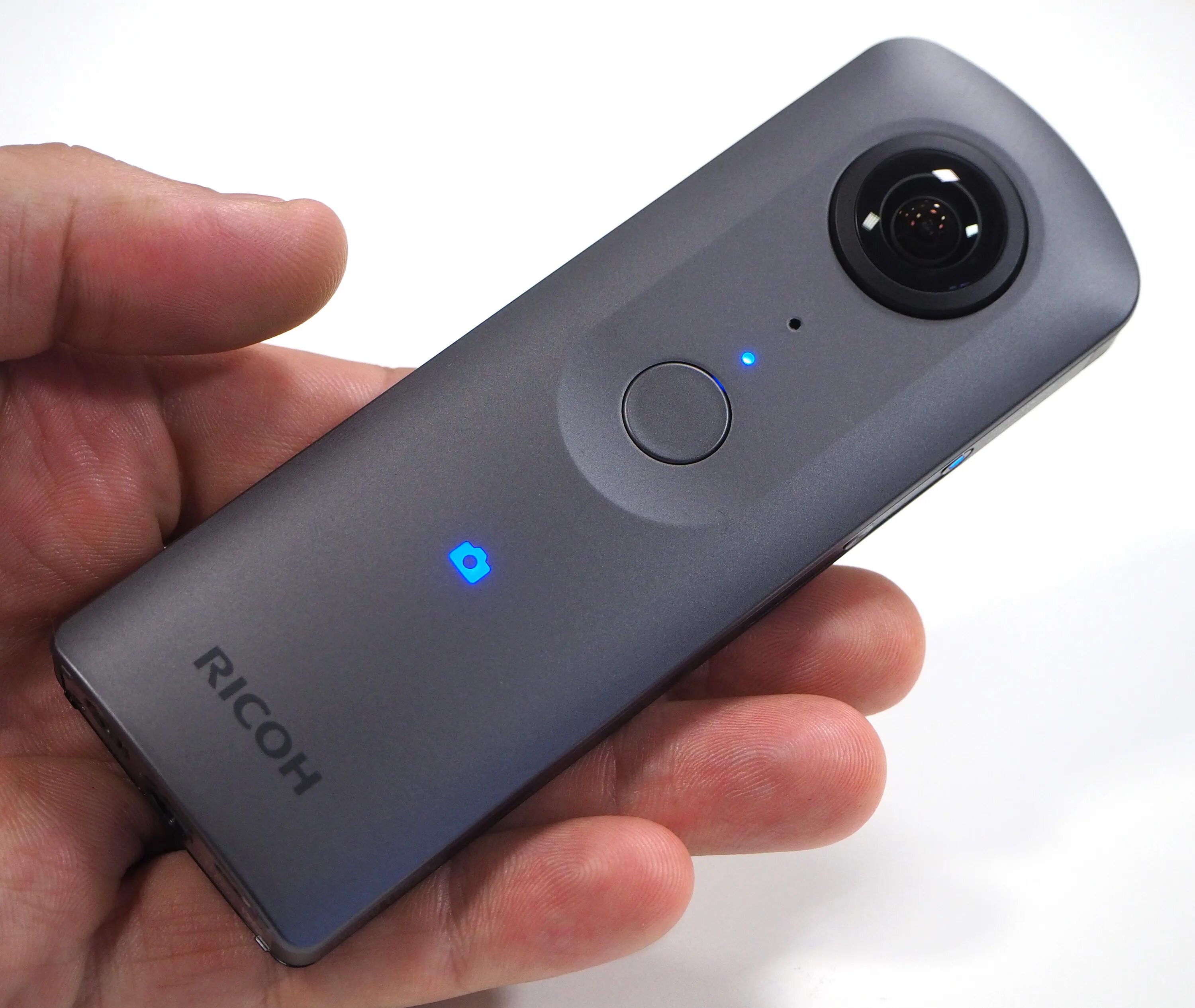 Камера ricoh 360. Ricoh камеры 360. Ricoh камеры 360. Камера ricoh theta. Theta 360.