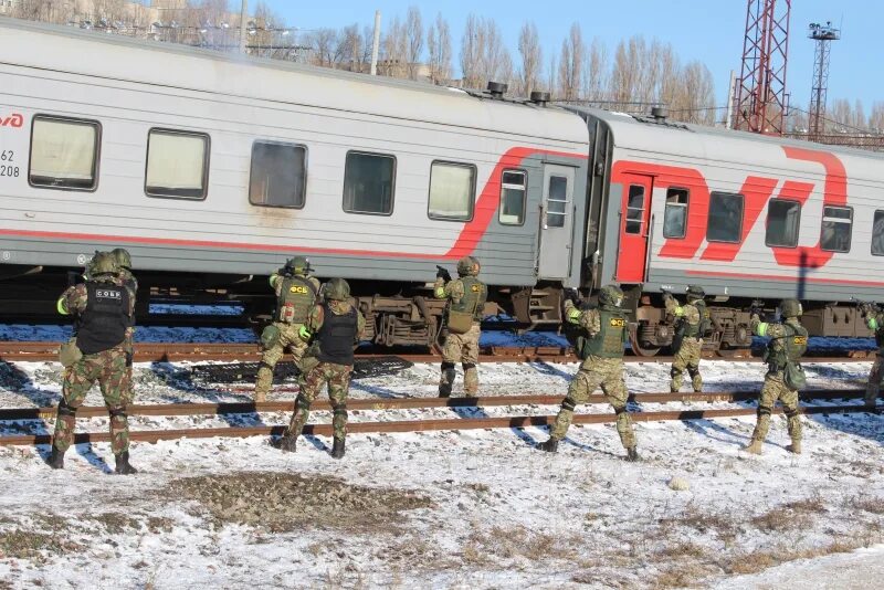 Минирование грузового поезда