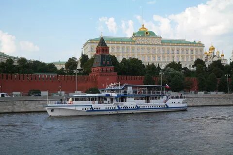 Прогулка по москве реке скидки
