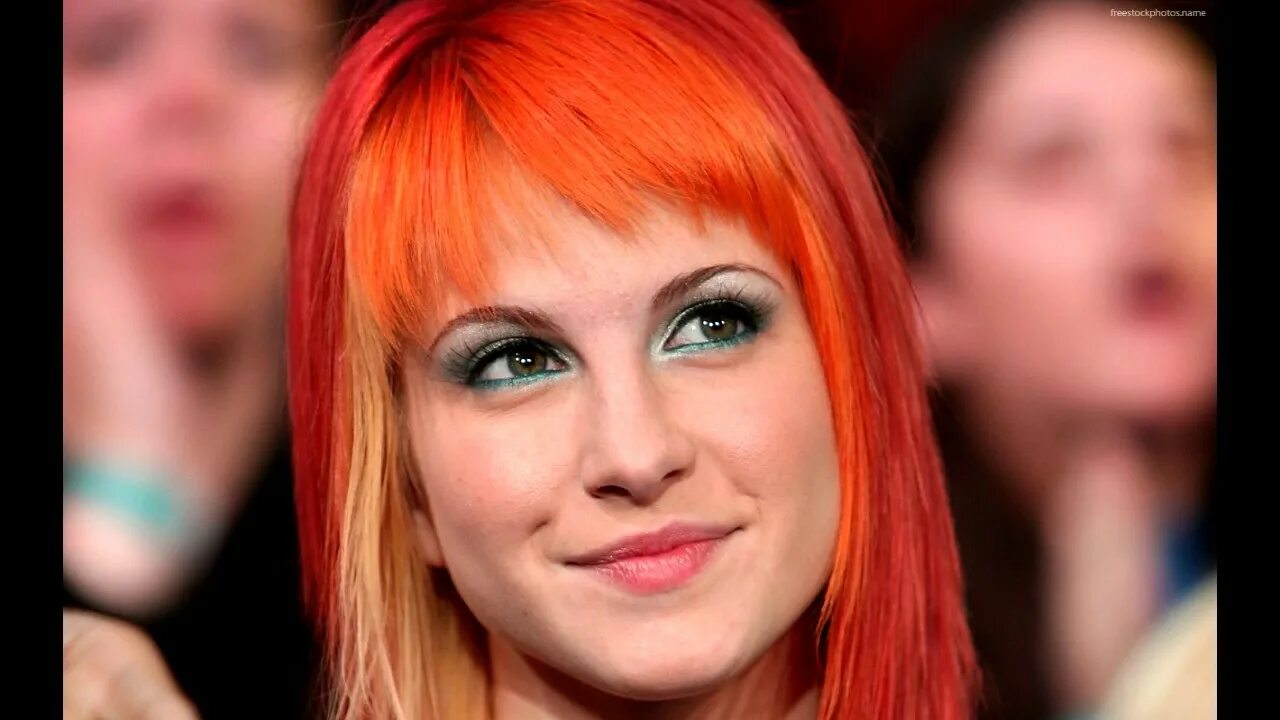 Paramore williams. Параморе солистка. хейли уильямс. paramore hayley williams. вокалистка paramore хейли уильямс.