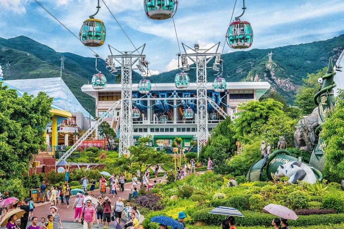 Оушен парк в гонконге аттракционы. Океан парк гонконг. Ocean park в гонконге. Оушен парк в гонконге. Оушен парк в гонконге аттракционы.