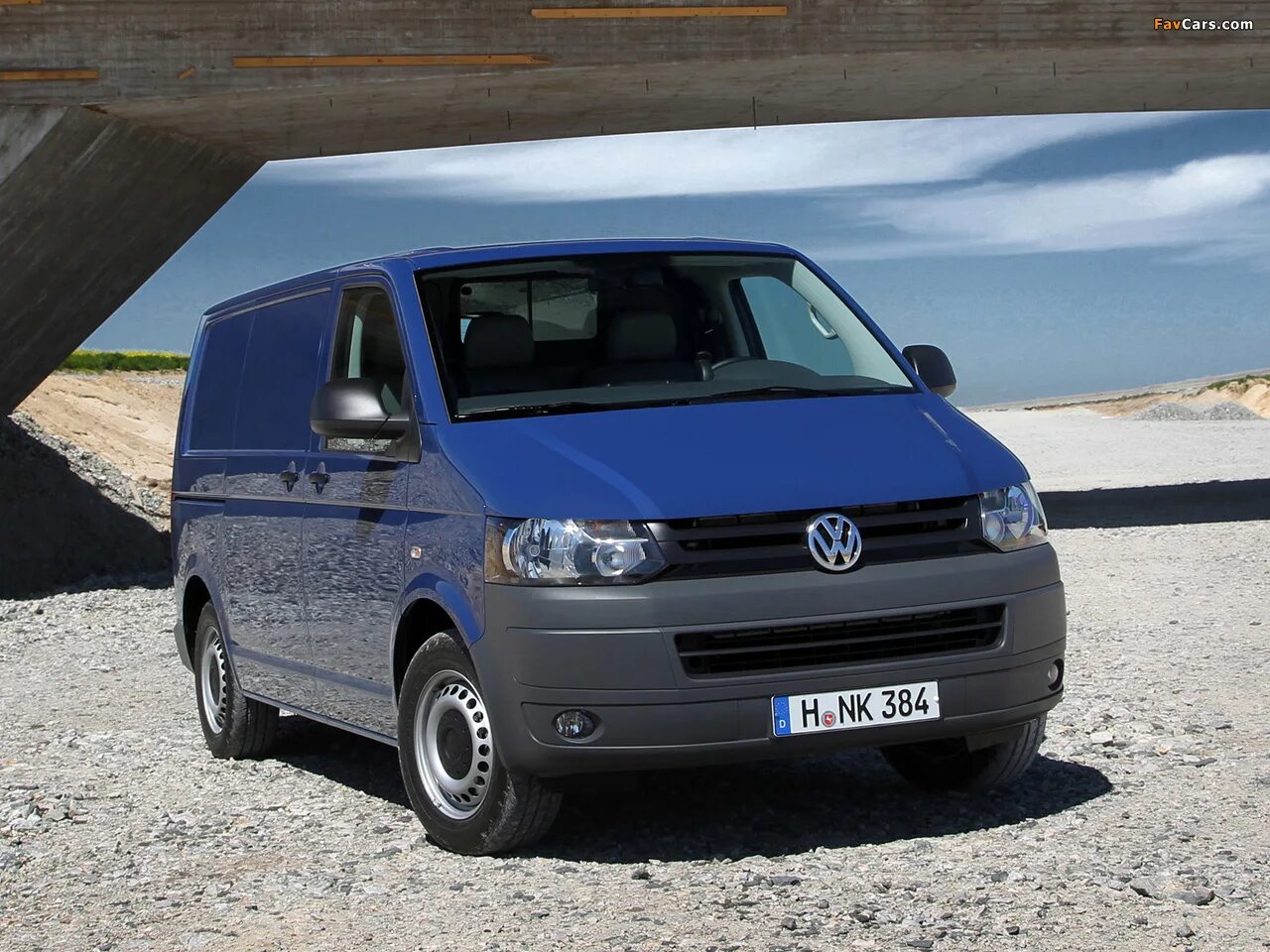 Купить фольксваген транспортер 5. Фольксваген Транспортер 2009. Volkswagen Transporter t5 фургон. VW Transporter t5 2009. Volkswagen Transporter t5 Рестайлинг.