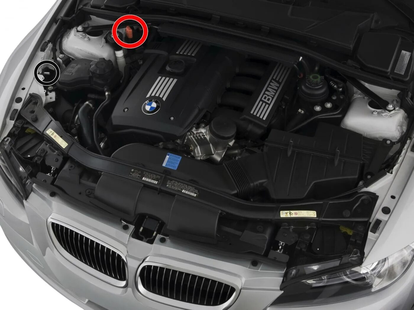 Bmw x3 1. Бмв 1 1. Bmw 1 под капотом. Bmw f20 под капотом. Бмв 1 моторы.