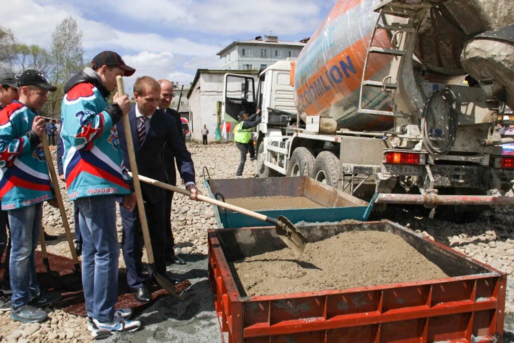 Новобурейск Амурская область. Поселок Новобурейский. Новобурейск ледовая Арена. Погода новобурейский амурской на неделю