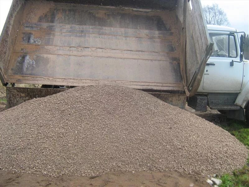 Песчаное великий новгород. Песок в строительстве. Карьер северный великий новгород. Песок великий новгород. Месторождение глины.