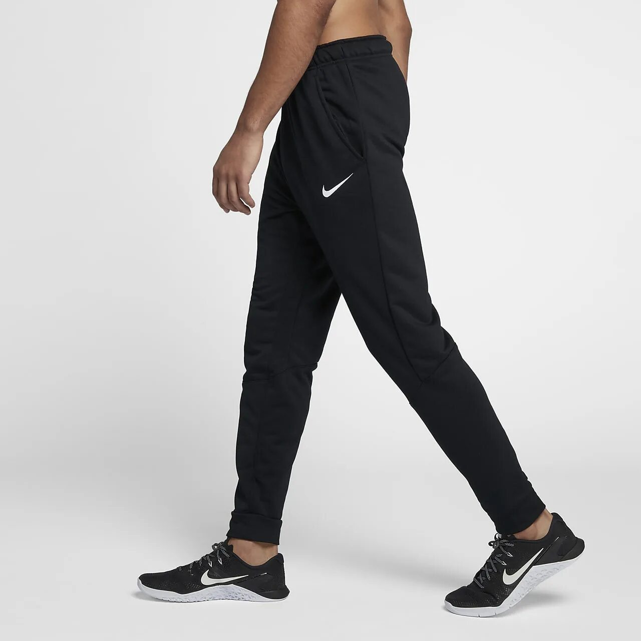 Штаны 2025 мужские. Nike dri fit штаны. nike dri fit pants black. черные штаны nike dri-fit. спортивные штаны nike dri fit мужские.