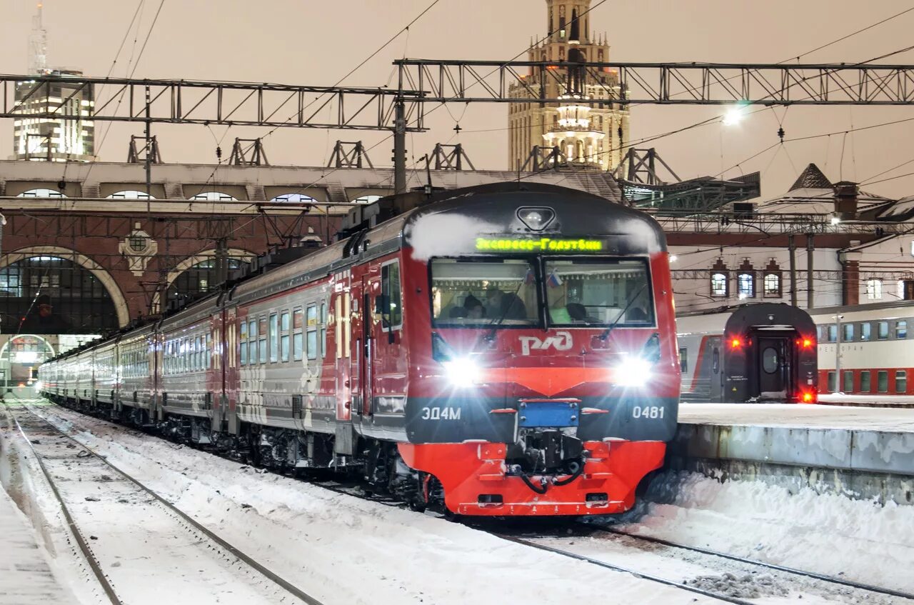 М казанская москва. Казанский вокзал электропоезд эд4м. Эд4м-0481. Эд4м 0500 Голутвин. Эд4м РЭКС Голутвин.