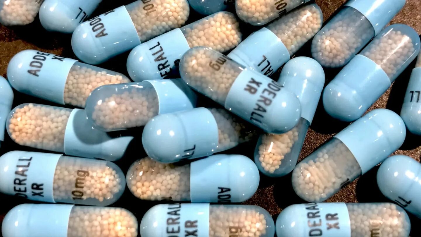 Adderall XR. Adderall таблетки. Аддералл и риталин. Аддерол препарат.