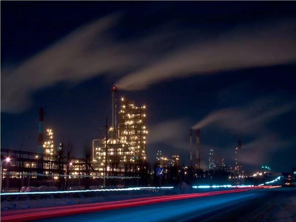 Нефтеперерабатывающий завод ярославль менделеева. Нпз ярославль город. Завод нпз ярославль. Нефтеперерабатывающий завод ярославль. Завод нпз ярославль.