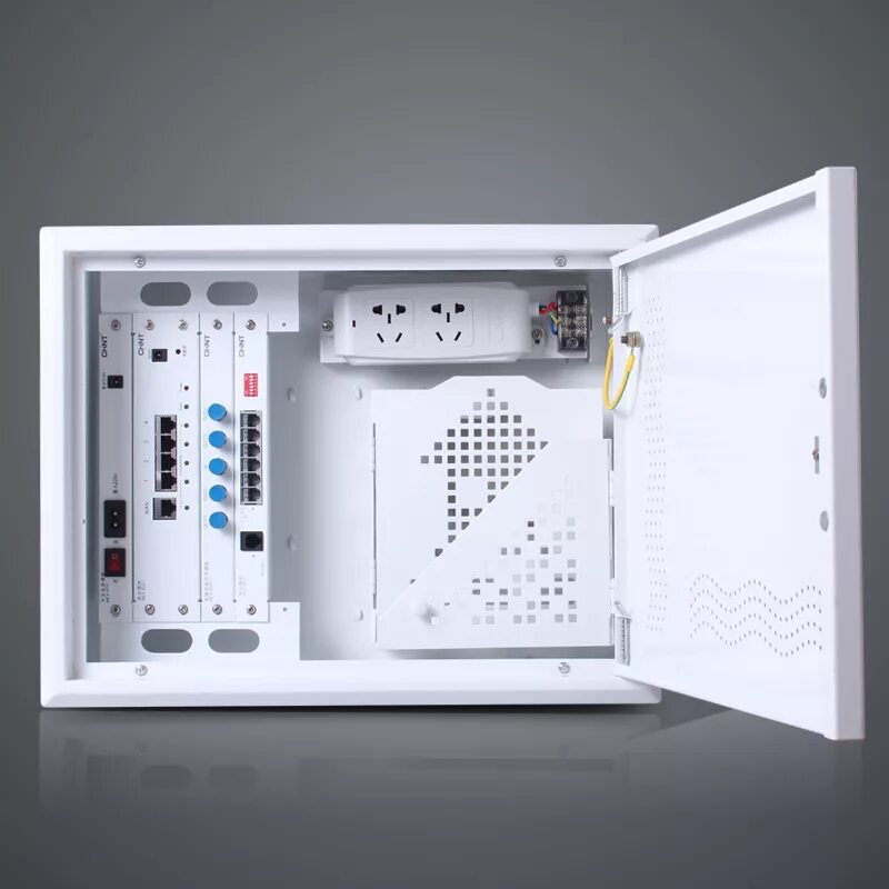 Щит слаботочный встраиваемый Schneider Electric 36. Слаботочный щит Crosser r-2. Uzm530mv ABB щиты слаботочный. Слаботочный щит 150х110х70.