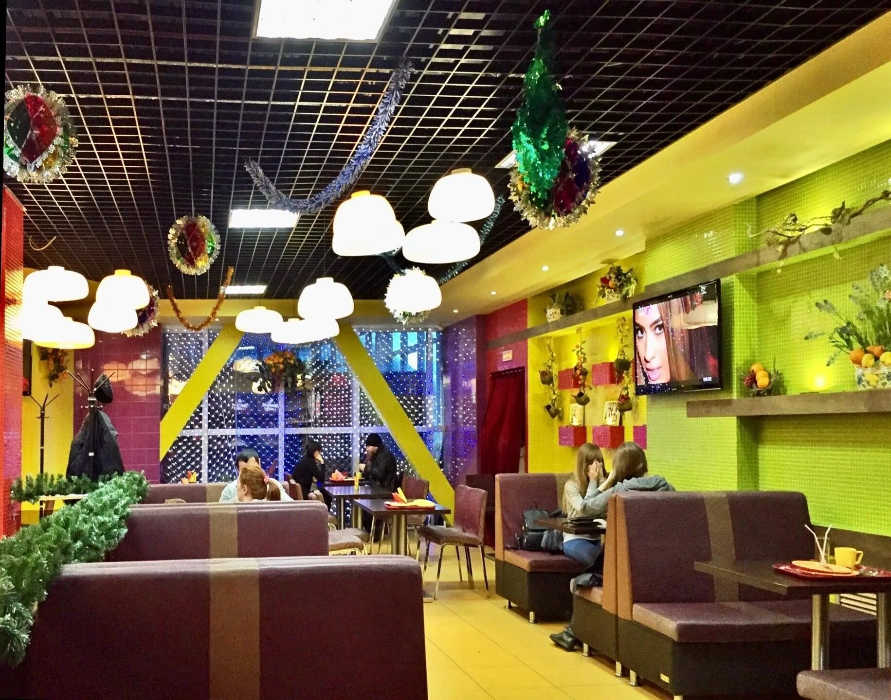 Камчатка кафе петропавловск-камчатский. Кафе ранта петропавловск камчатский. Гранд делюкс камчатка. Кафе ранта петропавловск камчатский. Ресторан local kitchen петропавловск-камчатский.