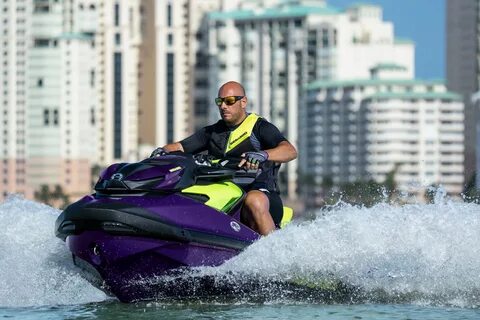 Как называется водный мотоцикл