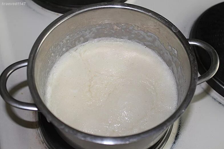 Как сварить густую кашу. Как сварить густую кашу. Каша овсянка на молоке. Овсянка вареная. Манка каша.