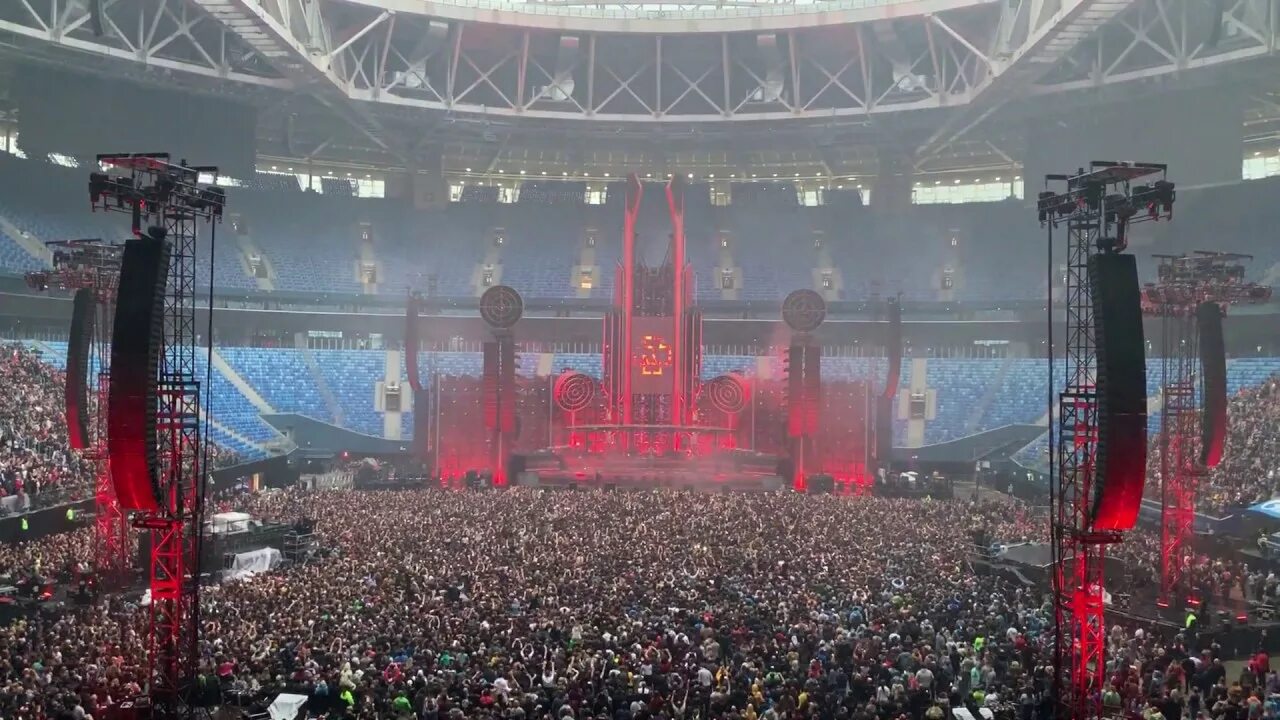 Майн хенд. Rammstein 2022 концерт. Rammstein Europe Stadium Tour 2019 Peterburg.