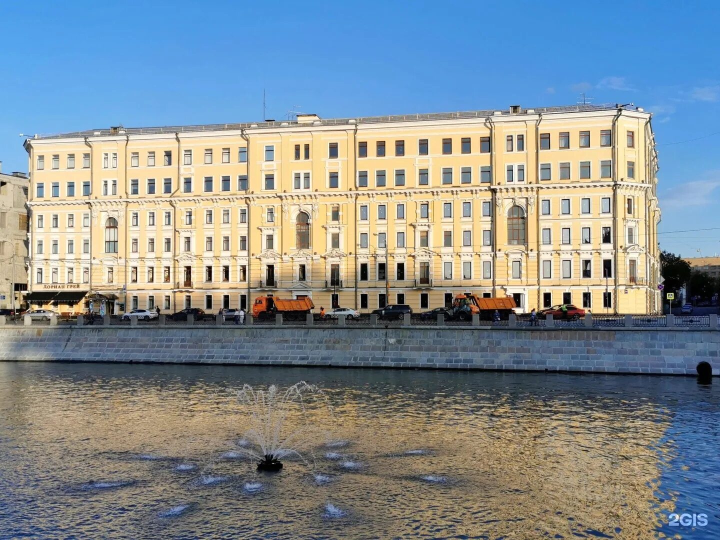 1. Кадашевская набережная д 6/½. Дориан грей (кадашевская набережная). Кадашевская набережная 6 бц. Кадашёвская набережная, д.