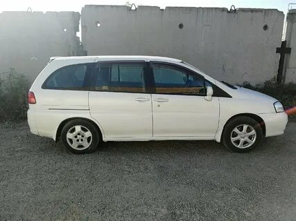 Nissan liberty 2001 год